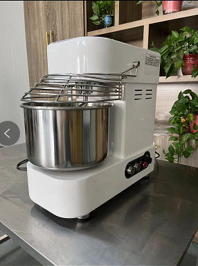 1.1kw Spiral Bread Mixer 5kg Profesional Spiral Dough Mixer Untuk Rumah